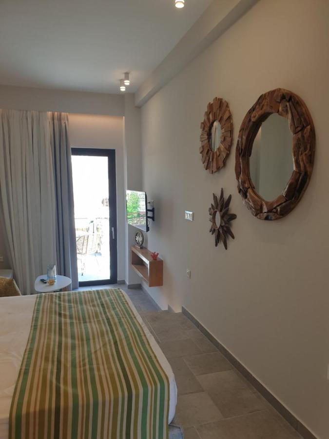 Vista Al Mare Luxury Apartments Gialova Exterior photo